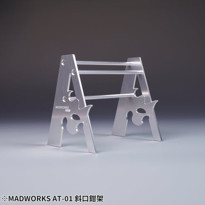 Nippers Stand (Aluminum Color)