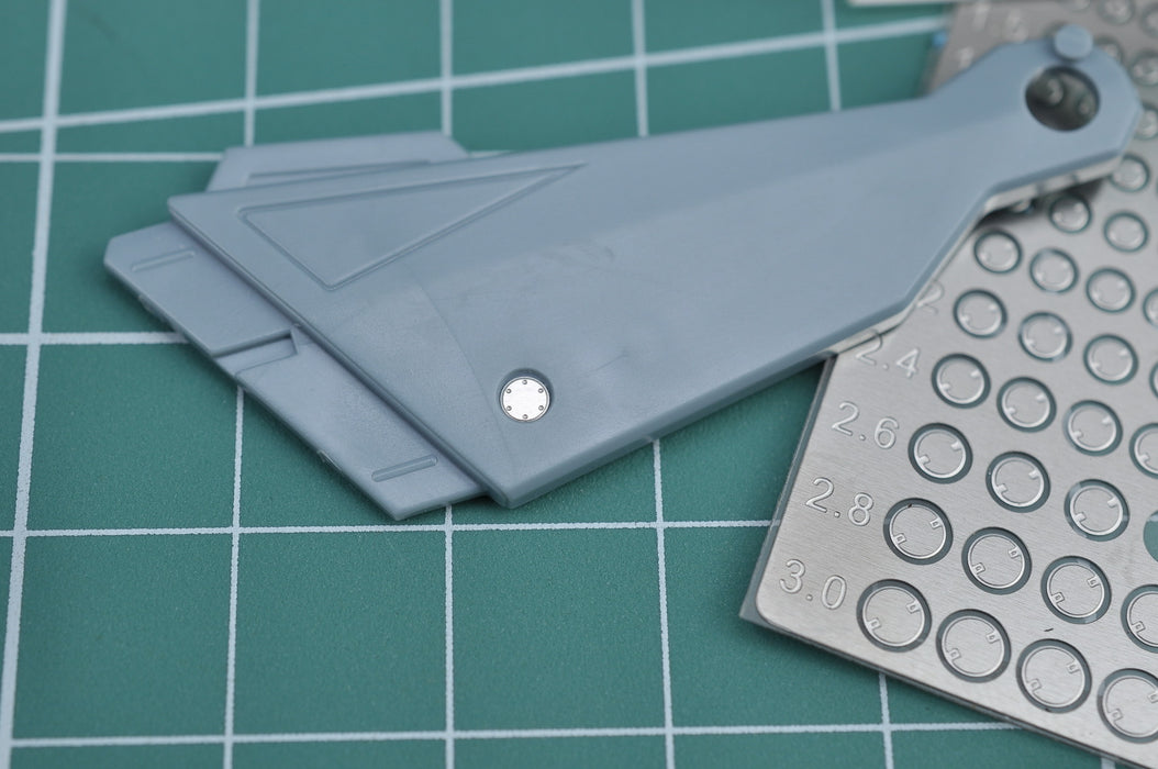 Neron Photo-Etch Pivot Holes Details