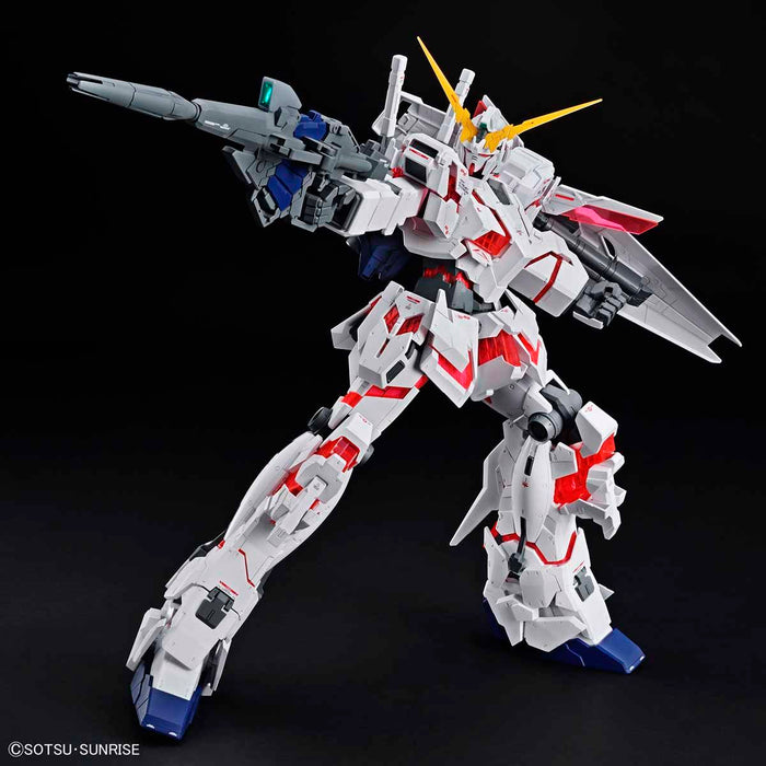 Mega Size Model 1/48 Unicorn Gundam (Destroy mode)