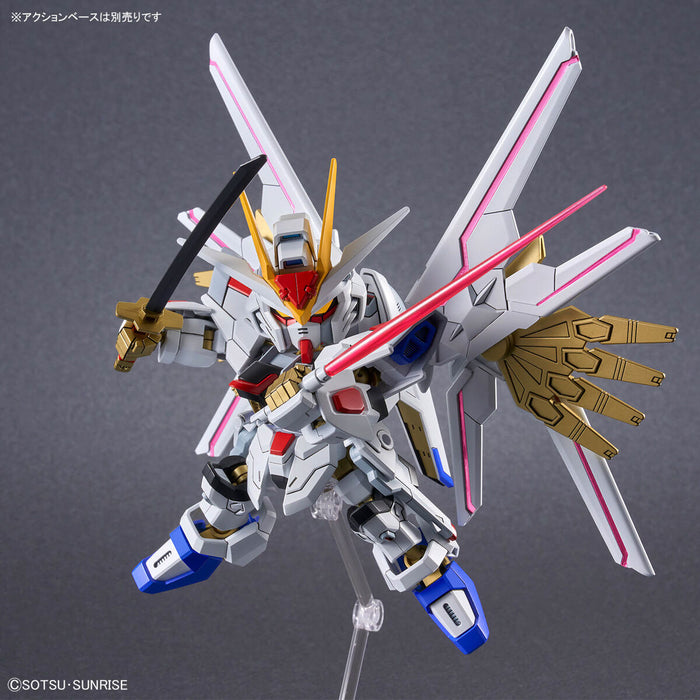 SDCS Mighty Strike Freedom Gundam