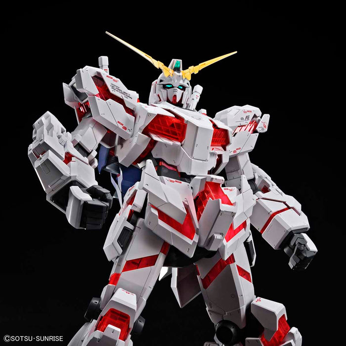 Mega Size Model 1/48 Unicorn Gundam (Destroy mode)