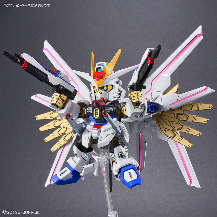 SDCS Mighty Strike Freedom Gundam