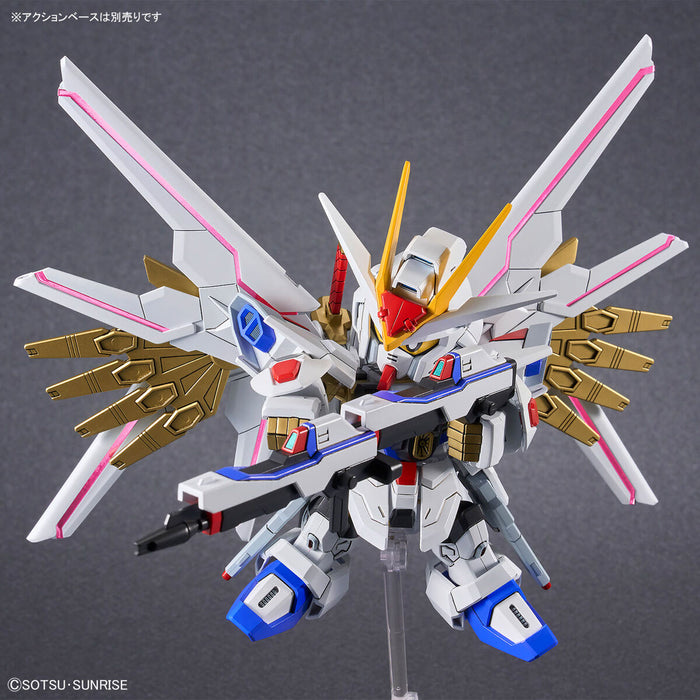 SDCS Mighty Strike Freedom Gundam