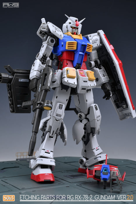 AW9 Photo-Etch Parts & Decals for RG RX-78-2 Gundam Ver.2.0 (AW9-S65)