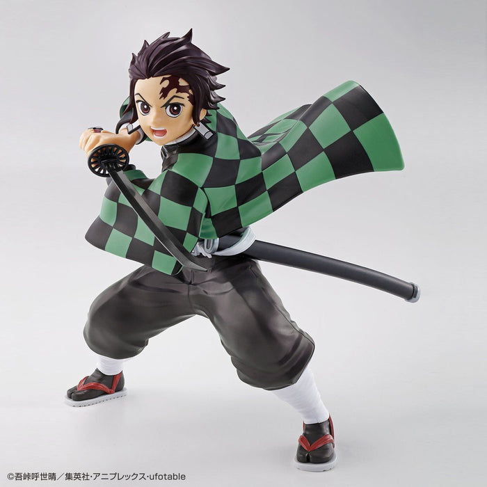 Demon Slayer: Kimetsu Model: Tanjiro Kamado