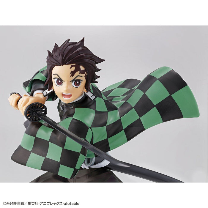 Demon Slayer: Kimetsu Model: Tanjiro Kamado